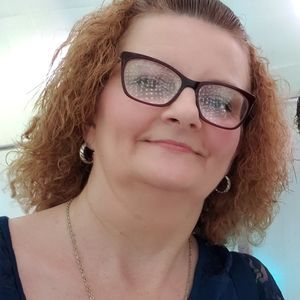 Meet your Posher, Helene